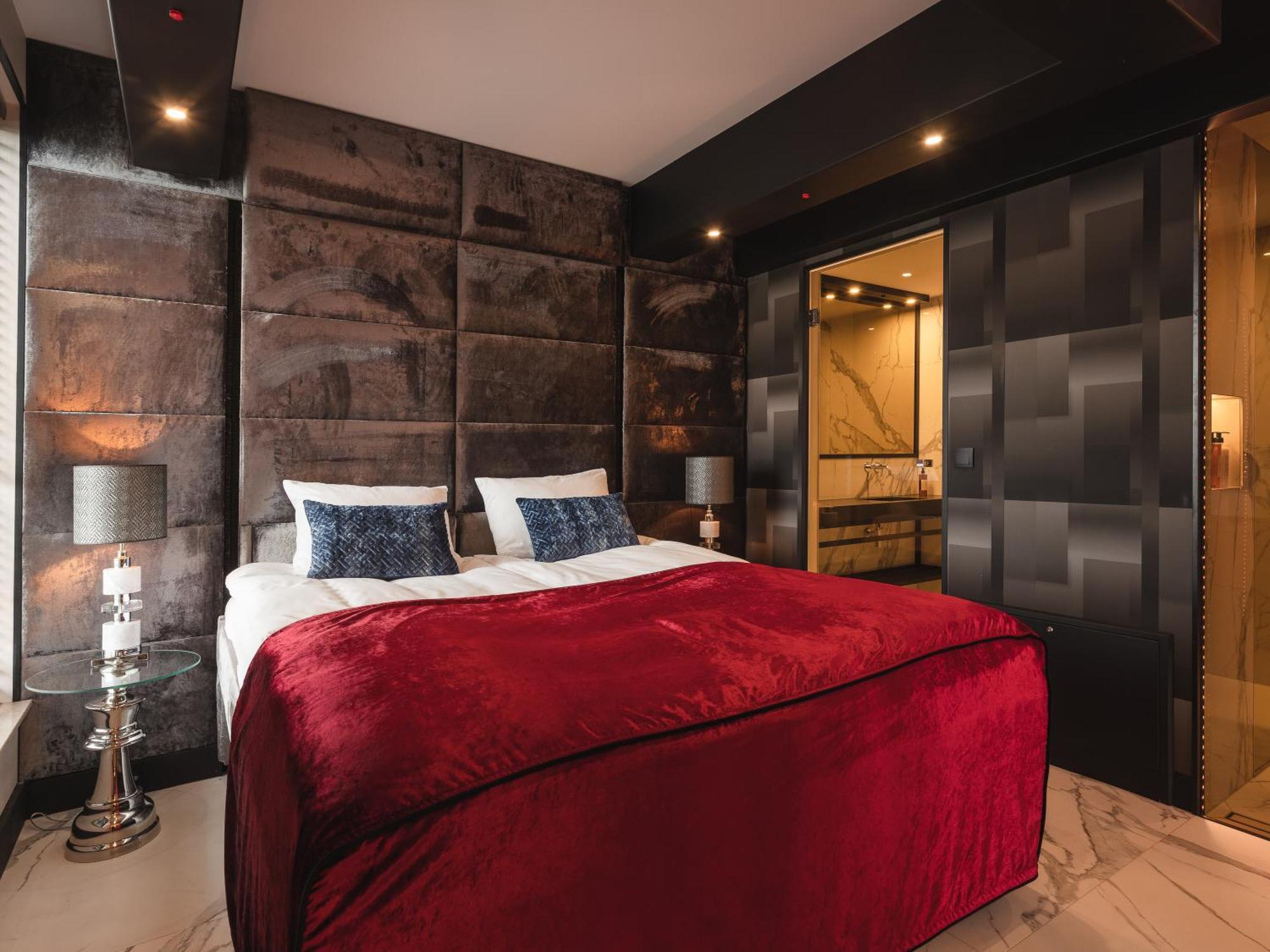 Art Penthouse With Jacuzzi - Krakow Center公寓 客房 照片